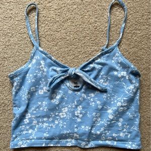 Pacsun cropped light blue floral tank